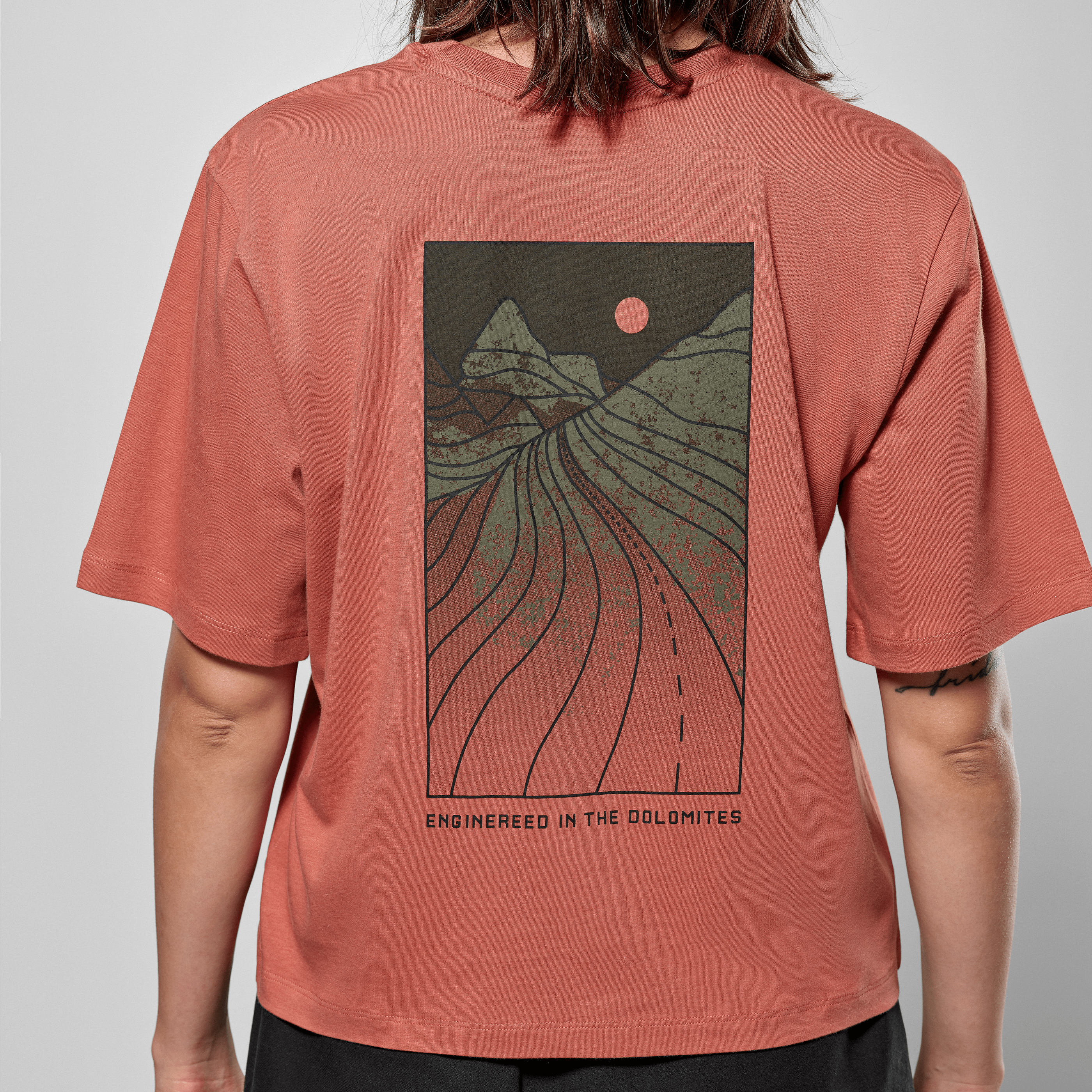 Camiseta holgada de atardecer de águila para mujer